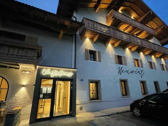 Neuwirt Außenansicht