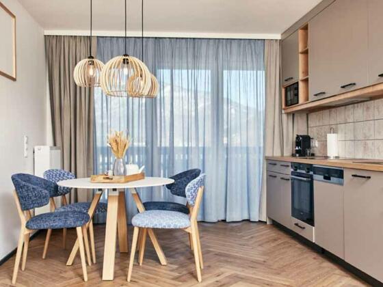 Küche - Apartment blau - mit 1 Schlafzimmer