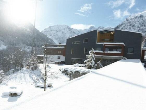 Walliserhof im Winter