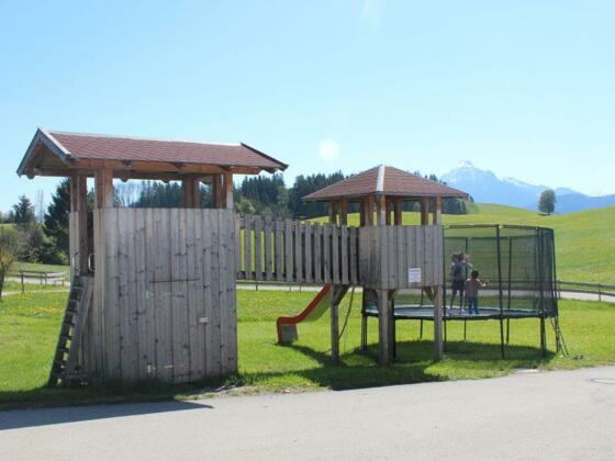 Spielpatz Bauernhof Steinacher Hopferried