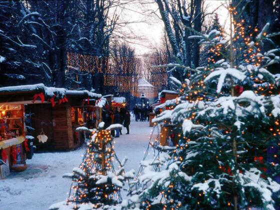 Christkindlmarkt auf der Promenade