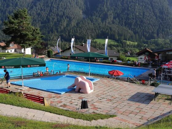 Freibad Braz mit Kiosk