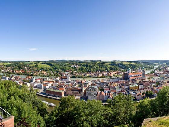 Passau: Panoramablick von der Veste Oberhaus