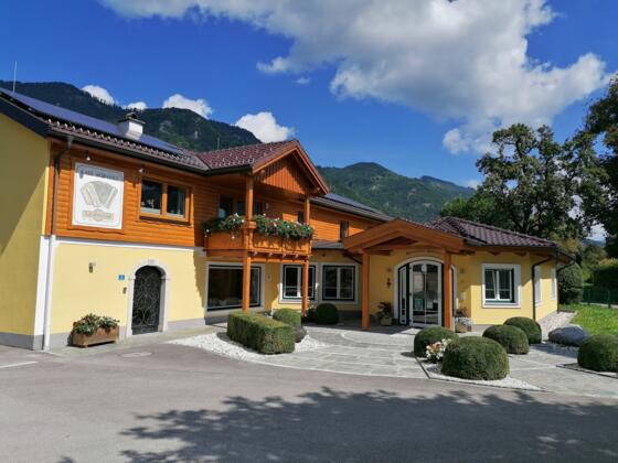 Harmonika-Pavillon aussen