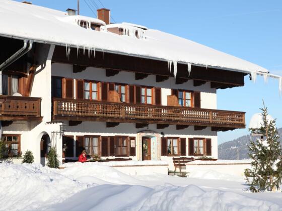 Hofansicht Süden Gästehaus Kleinbuch