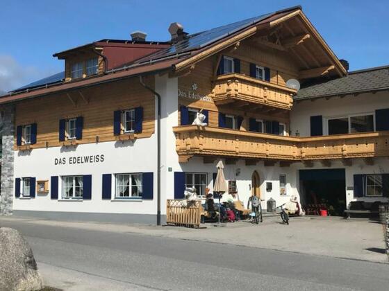 Aussenansicht Edelweiss