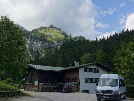 Kenzenhütte und Kenzenbus