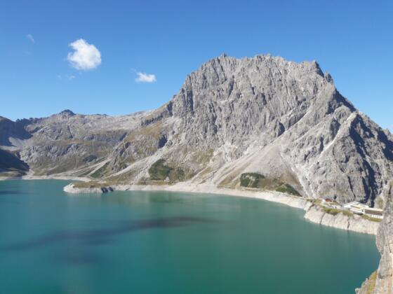 Blick auf den Lünersee auf dem Weg zur Lünerkrinne