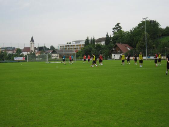 Fu\u00dfballplatz Hedwigspark