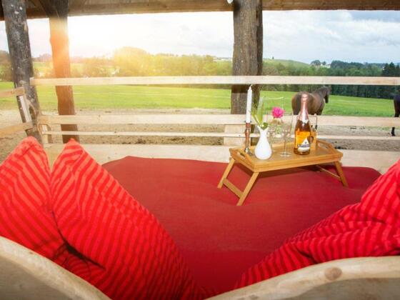 Oberweiringer - Bett mit Aussicht