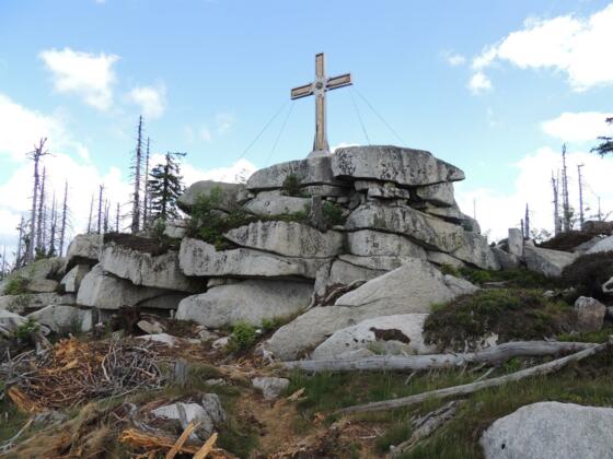 Plöckenstein mit Kreuz