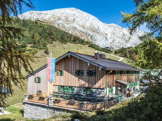 Das Schneibsteinhaus: Berghütte auf der Königsbergalm