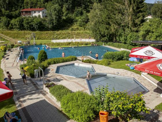 Unterweißenbach, Freibad