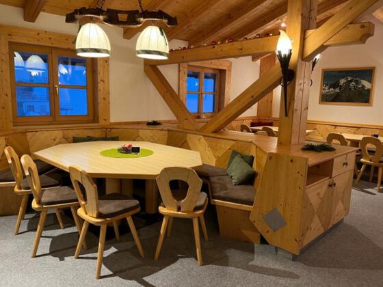 Restaurant 1