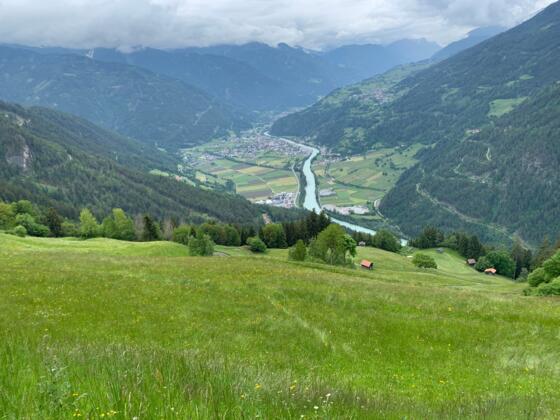 Abfahrt von der Pillerhöhe ins Oberinntal