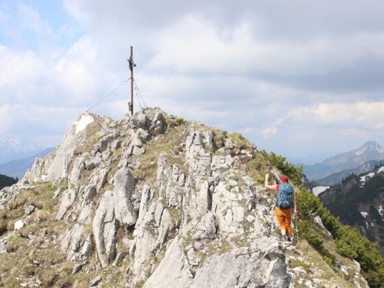 Der schöne Gipfelkamm der Ruchenköpfe (1805 m)