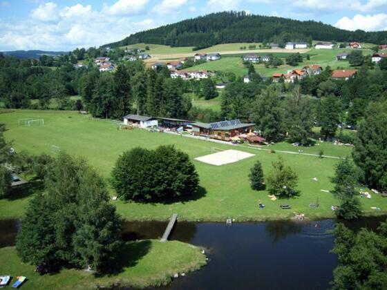 Campingmöglichkeit mit Sonne