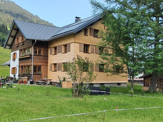 Aussenansicht Sommer