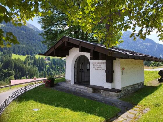 Kriegerdenkmal Hirschegg Kleinwalsertal