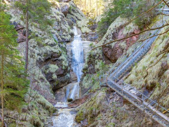 Wasserfallweg auf die Alpspitze