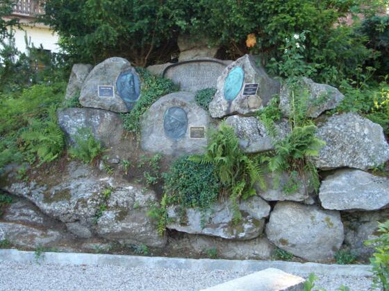 Schnopfhagendenkmal am Hansberg