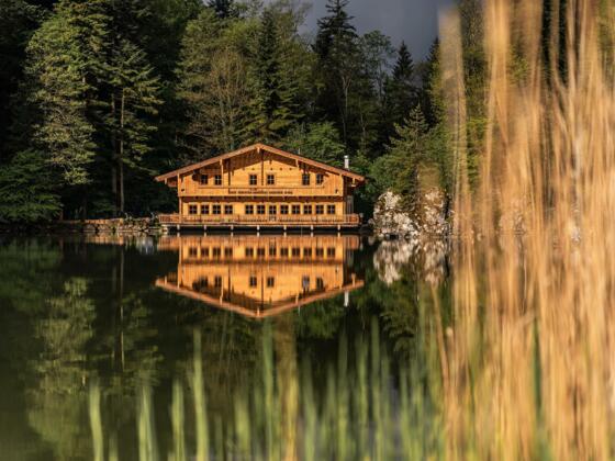 Berglsteinersee 712er Lounge Hausansicht Sommer