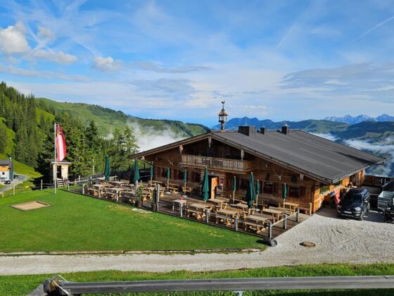 Traumhafter Panoramablick auf der Eder Hütte