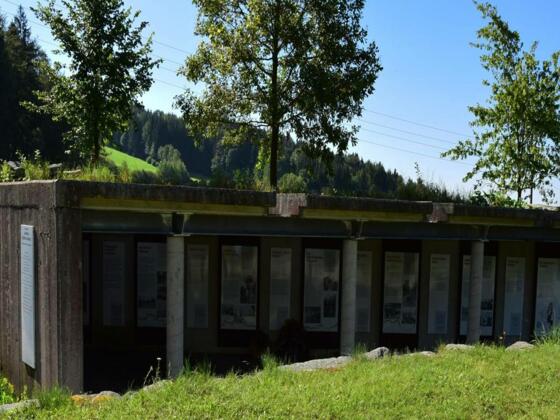 mahnmal-eiserner-vorhang