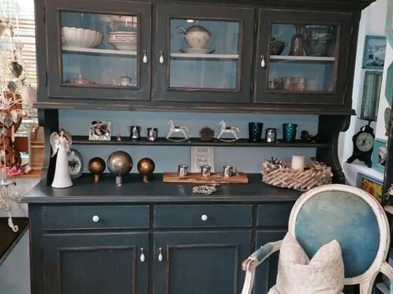 Little Vintage Shop