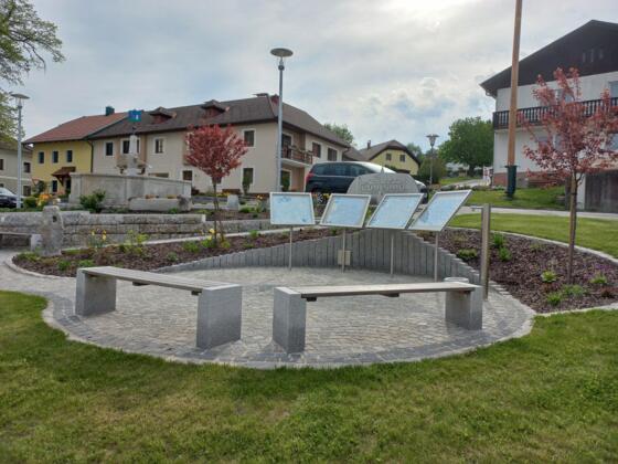 Treffpunkt Johannesweg - Marktplatz mit Trinkwasserbrunnen