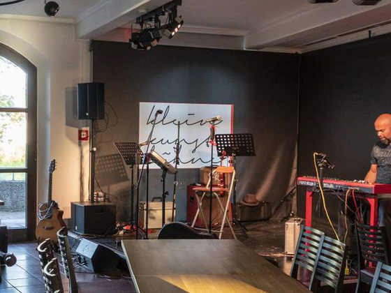 Die Kleinkunstbühne in der Salzachhalle