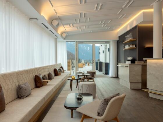 39_ak_mucat_ni-bar-mountainside