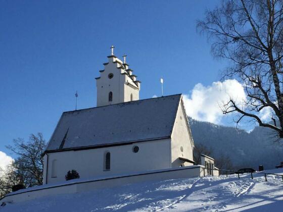 Kirche St. Margarethen im Winter