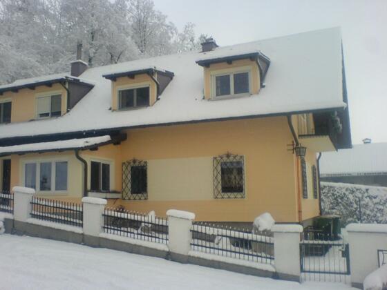 Haus im Winter 1
