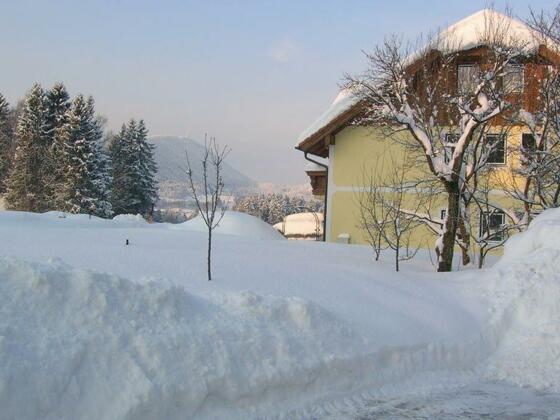 Aussenansicht im Winter