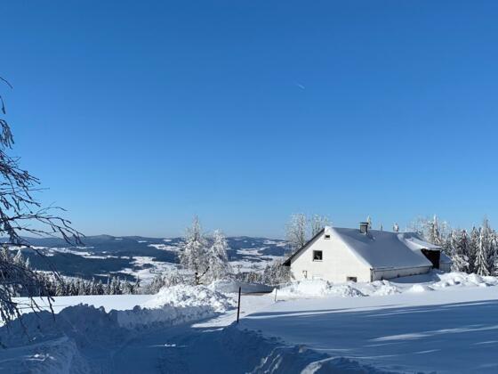 Haus im Winter