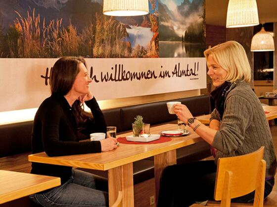 JUFA Café Almtal Barbereich