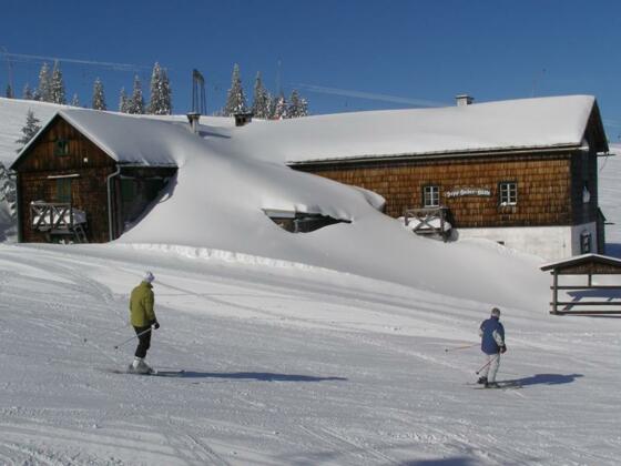 Sepp Huber Hütte Winter