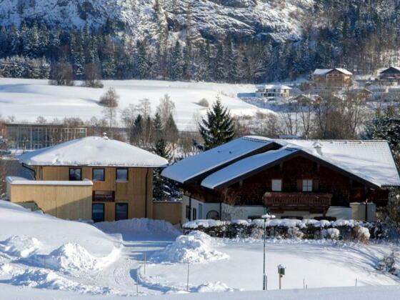 Blick auf den Fuschlsee im Winter