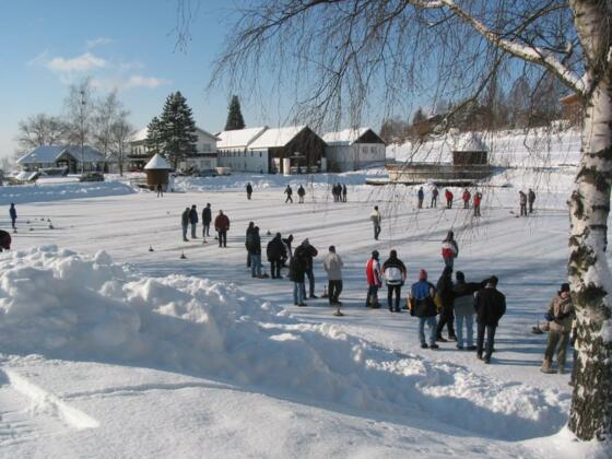 Eisstockschießen am Rechberger Badesee