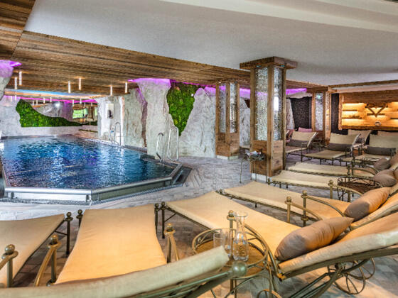 2020_Hotel Winzer_Pool_Tamara Winzer