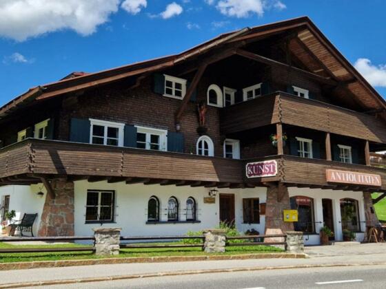 Antik und Kunst Herbert Stumvoll Hirschegg Sommer