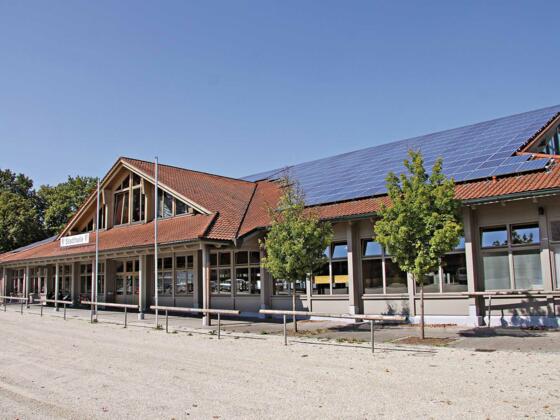 Stadthalle von aussen