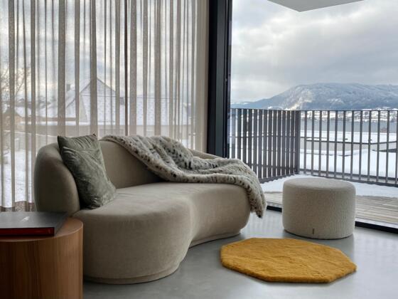 wohlfühlen und kuscheln in der Orange lounge in Weyregg am Attersee