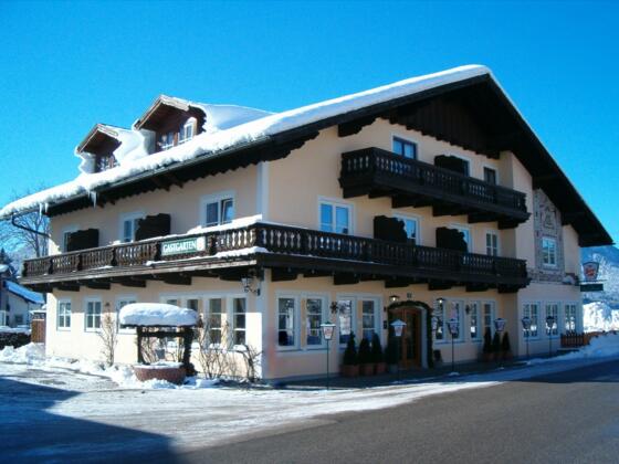 Gasthof Pension Weissenbach Strobl Winter