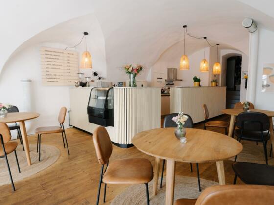 Cafe Innen