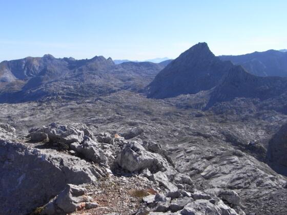 Plateau des Steinernen Meeres mit der mächtigen Schönfeldspitze (03.09.2011)