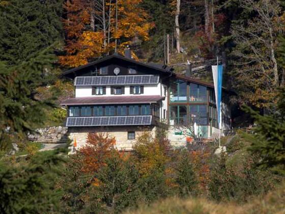 Brünnsteinhaus