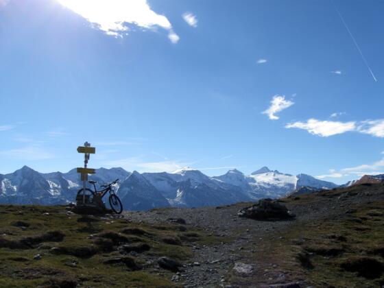 Auf dem Geiseljoch mit Blick auf den Hintertuxer Gletscher