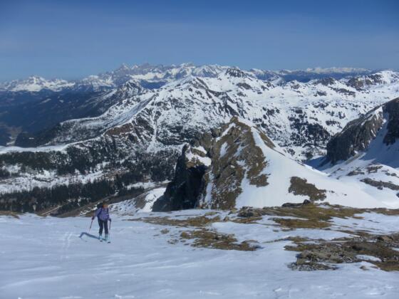 Teufelshorn und Dachstein aus dem Gipfelrücken